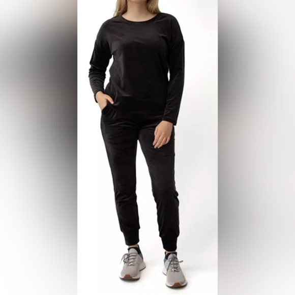 Cable & Gauge Pants - Cable & Gauge Black Jogger Velour Set